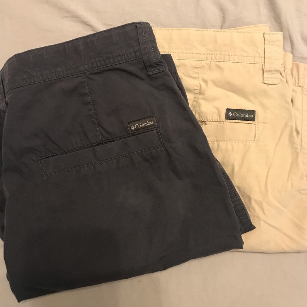 Set of 2 Columbia khaki shorts